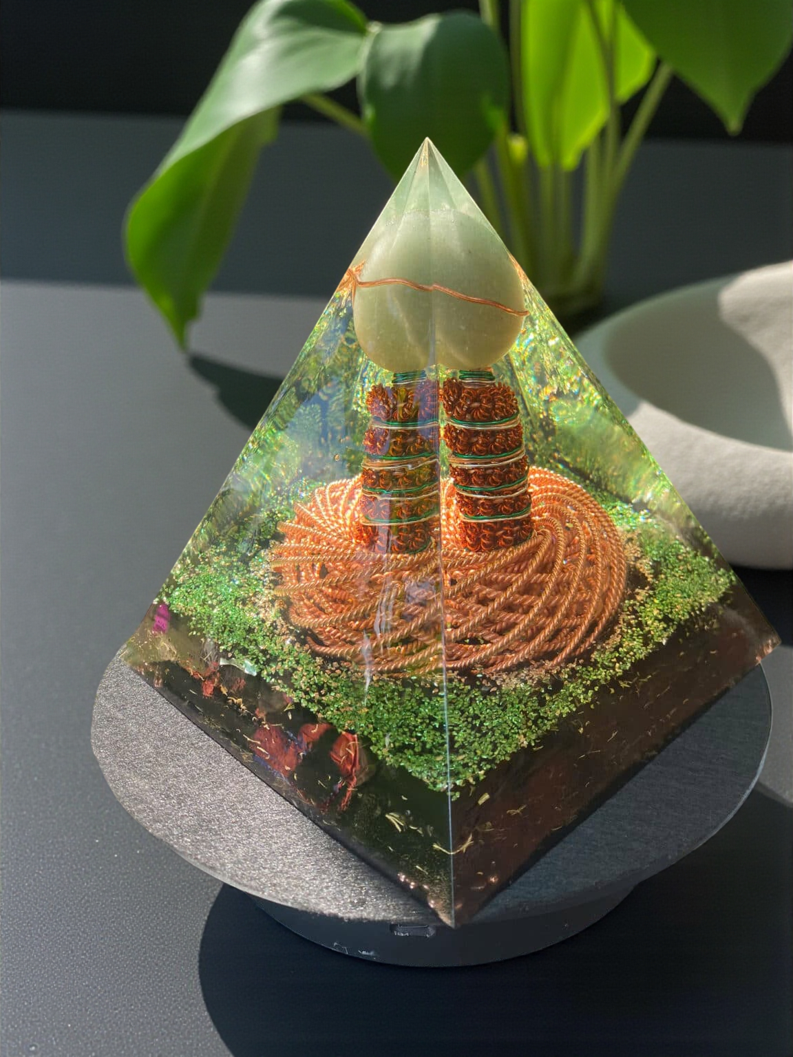 Viking Resonance Tensor Pyramid | 443 MHz & 177 MHz | Green Quartz Orgonite Energy Harmonizer