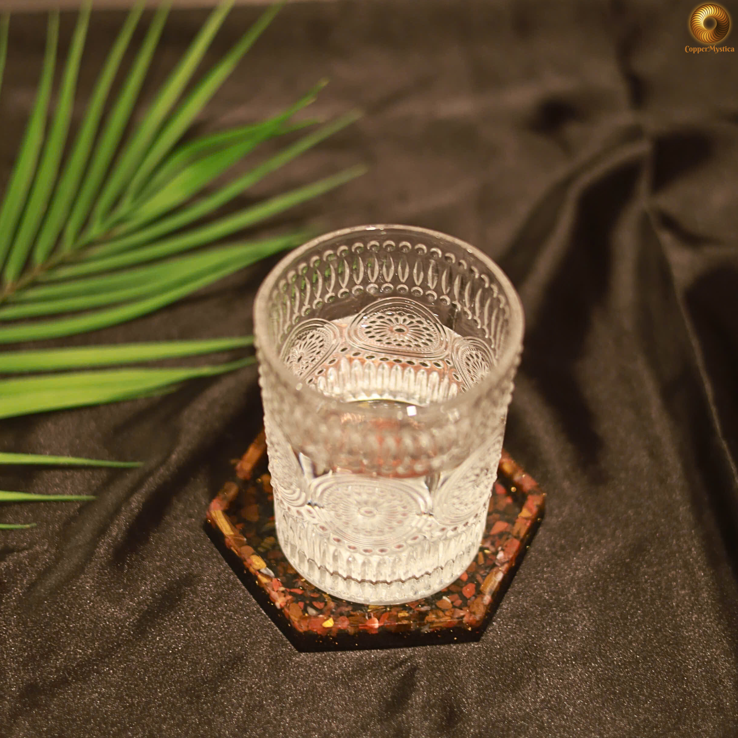 Tensor Water Charging Cup – Triskelion + 144MHz Tensor Ring with Earth-Element Crystals (14cm)