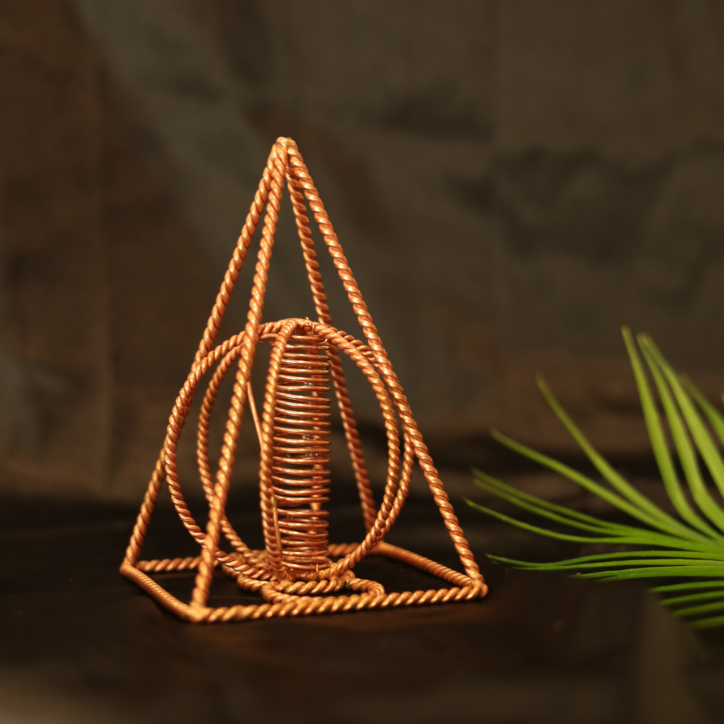 Nubian Copper Pyramid with 144 MHz Tensor Harmonizer – 10 cm