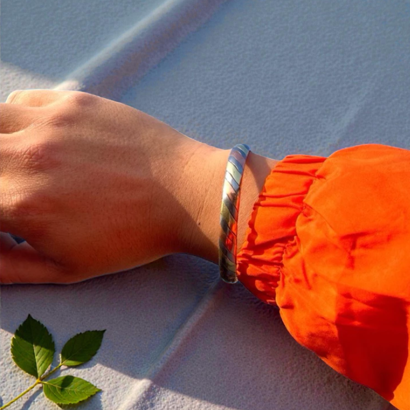 Tri-Energy Thunderstrike Bracelet - Adjustable Size for Men and Women