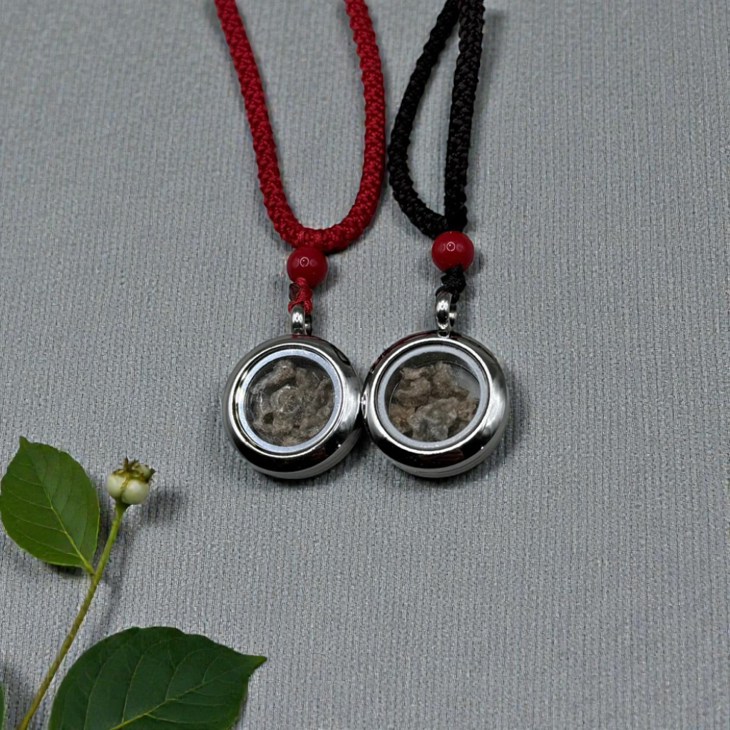 Fulgurite Crystal Pendant - Feng Shui Amulet for Protection (Unisex)