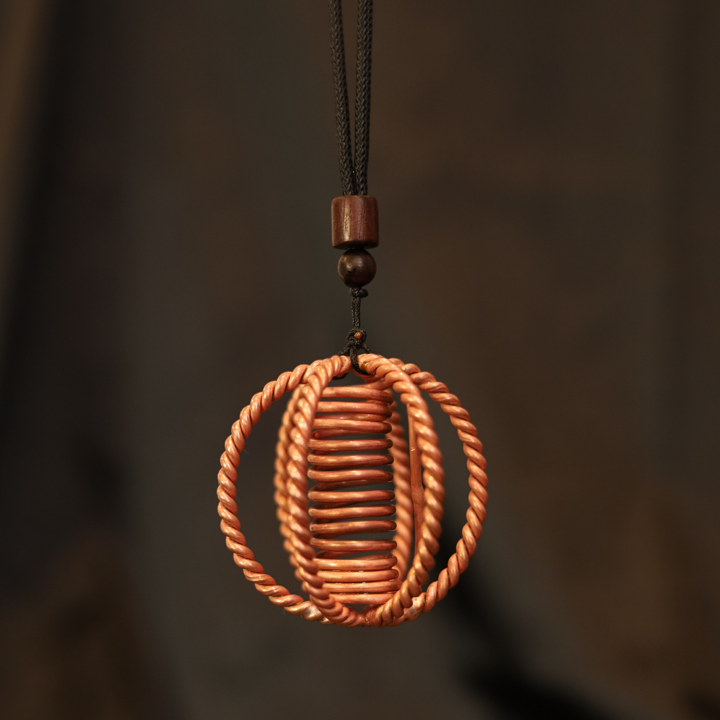 Tensor Harmonizer Pendant – Pure Copper Energy Sphere (4.5x4 cm)