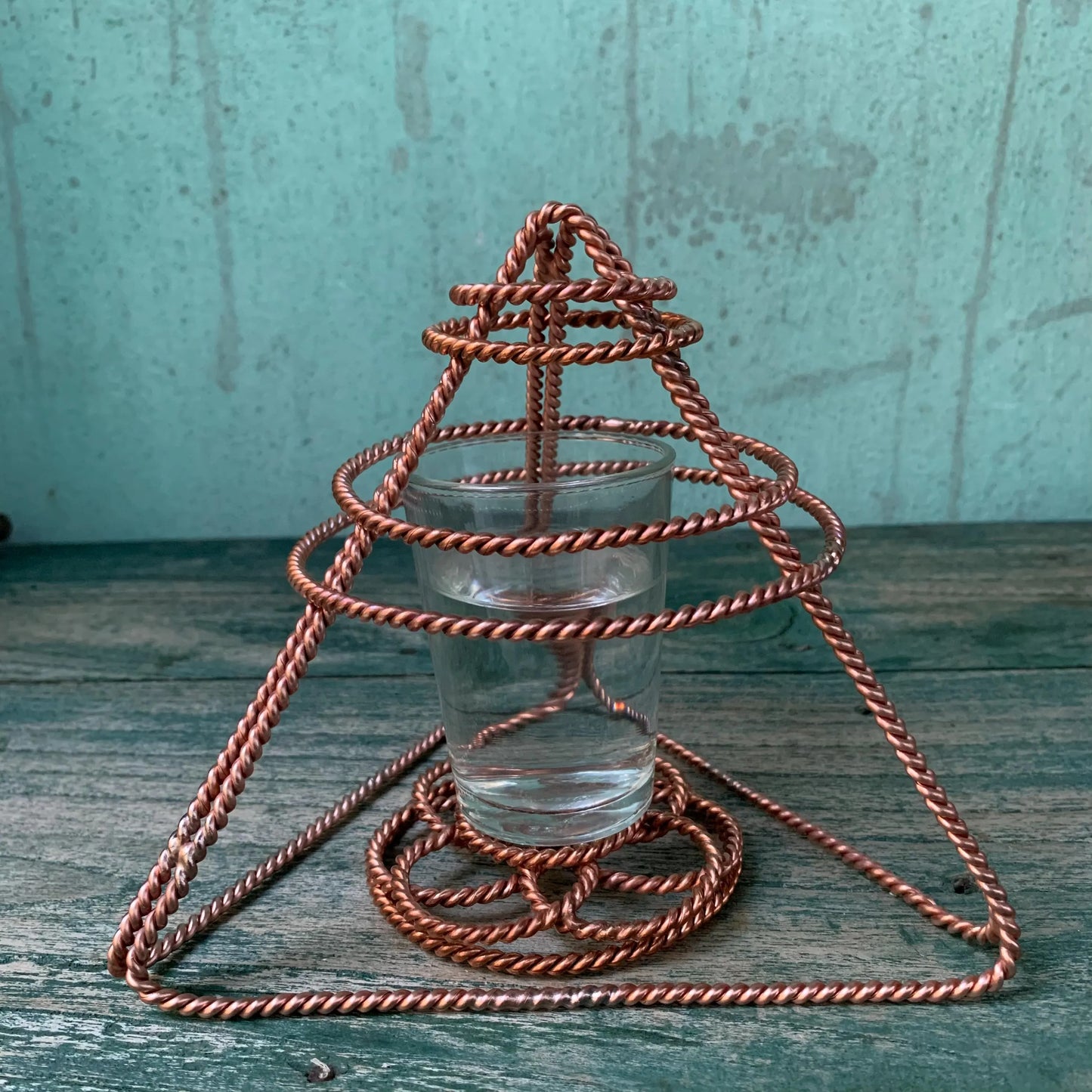 Water Charging Pyramid, 144 177 188 443 MHz, Red Copper Tool