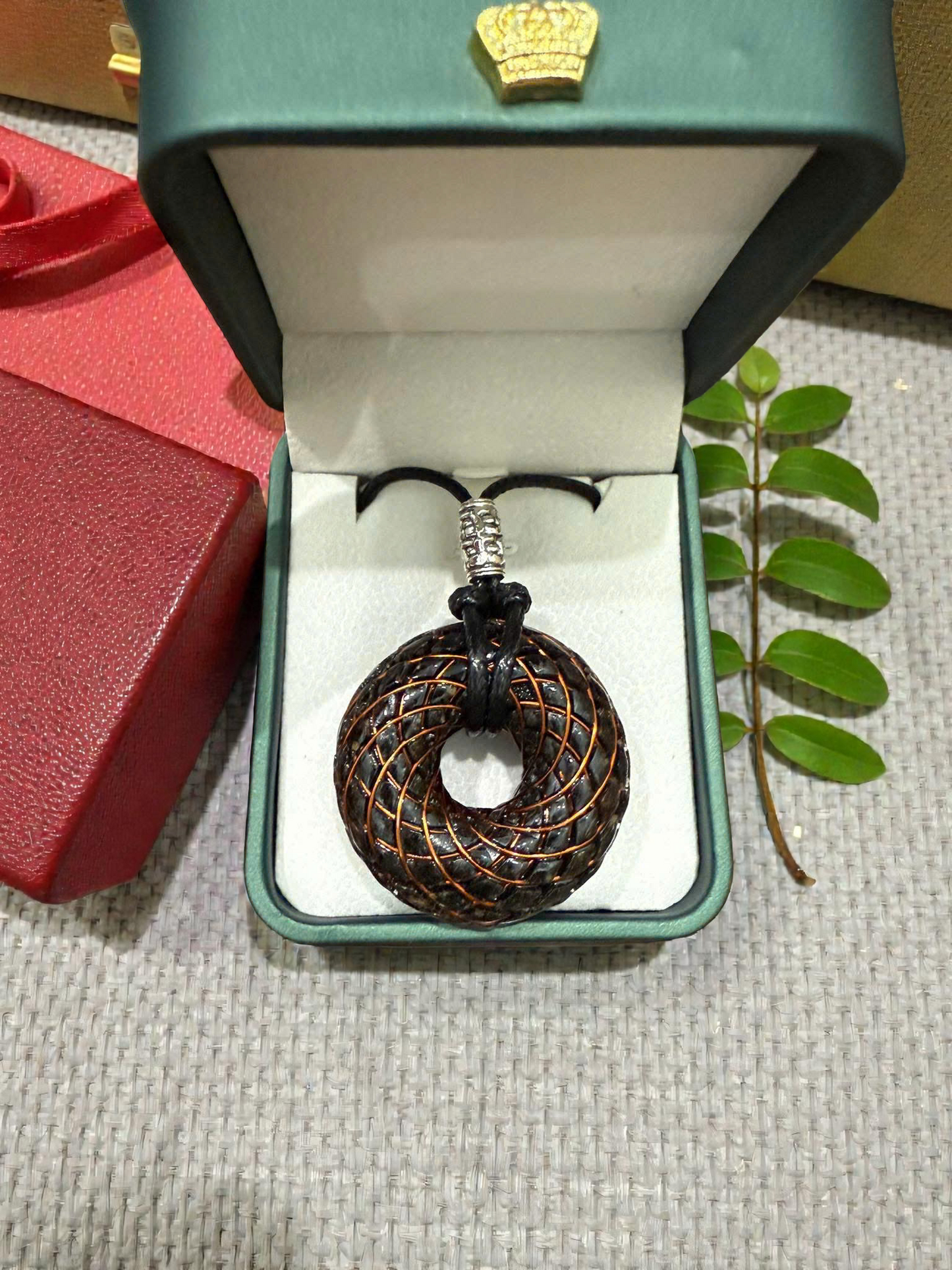 Torus 432MHz Energy Pendant – Amethyst, Green Quartz & Black Tourmaline Necklace